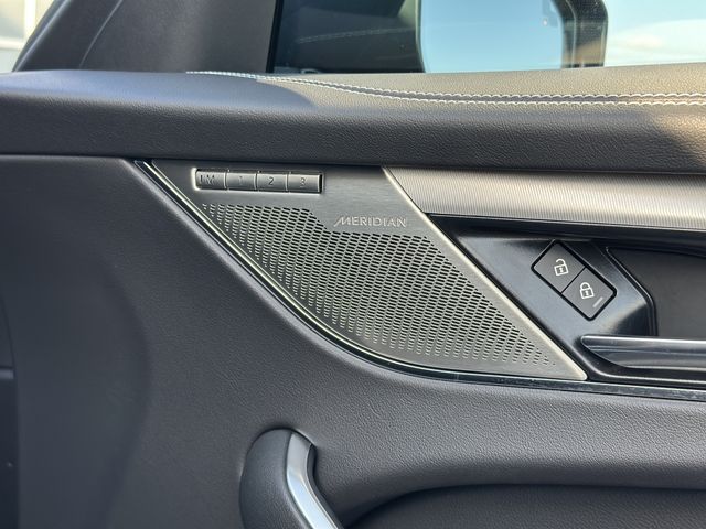 JAGUAR JAGUAR F-PACE 2024