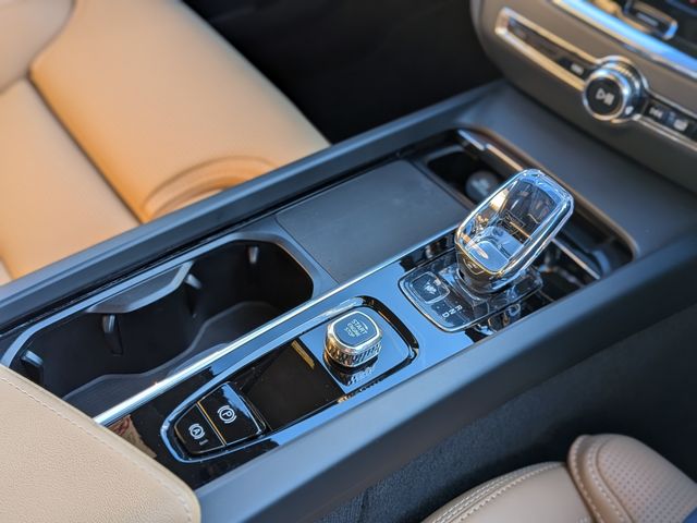 VOLVO VOLVO V60 CROSS COUNTRY 2024