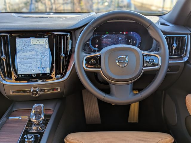 VOLVO VOLVO V60 CROSS COUNTRY 2024