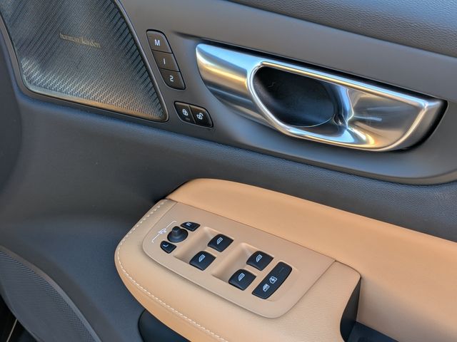 VOLVO VOLVO V60 CROSS COUNTRY 2024