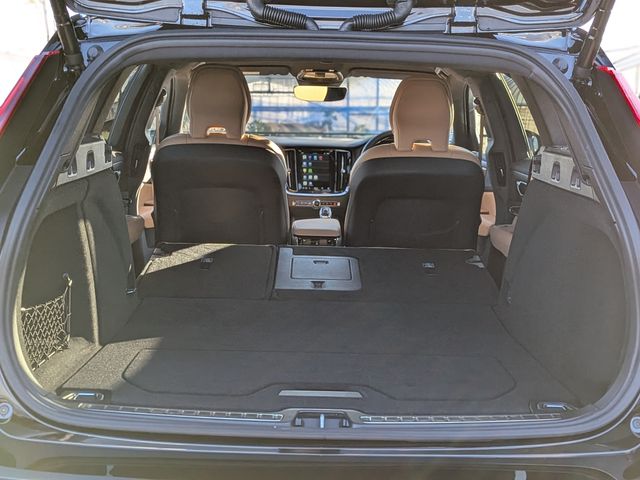 VOLVO VOLVO V60 CROSS COUNTRY 2024