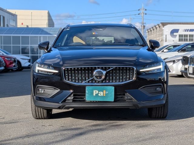 VOLVO VOLVO V60 CROSS COUNTRY 2024