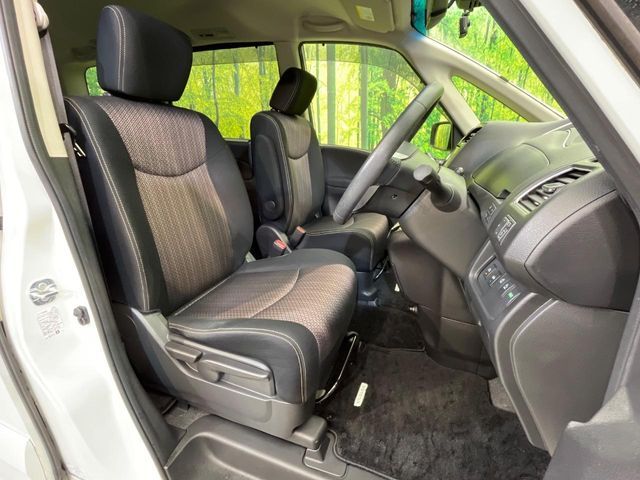 NISSAN SERENA  S-HYBRID 2014