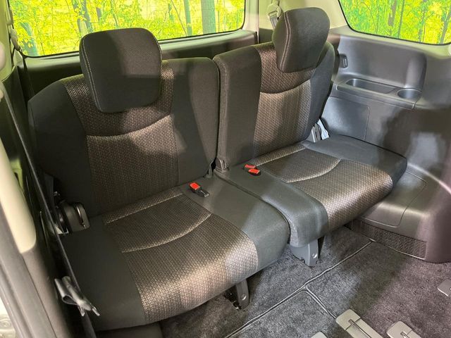 NISSAN SERENA  S-HYBRID 2014