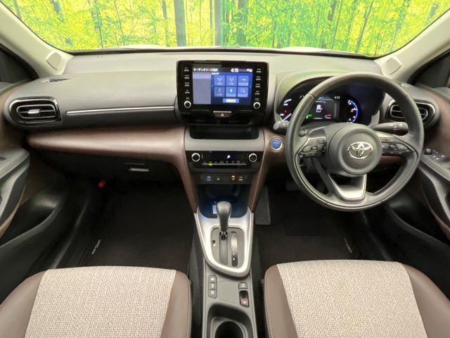 TOYOTA YARIS CROSS HYBRID 2022