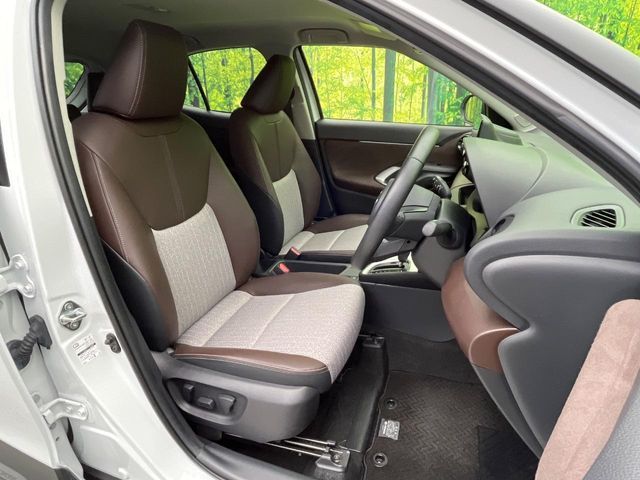 TOYOTA YARIS CROSS HYBRID 2022