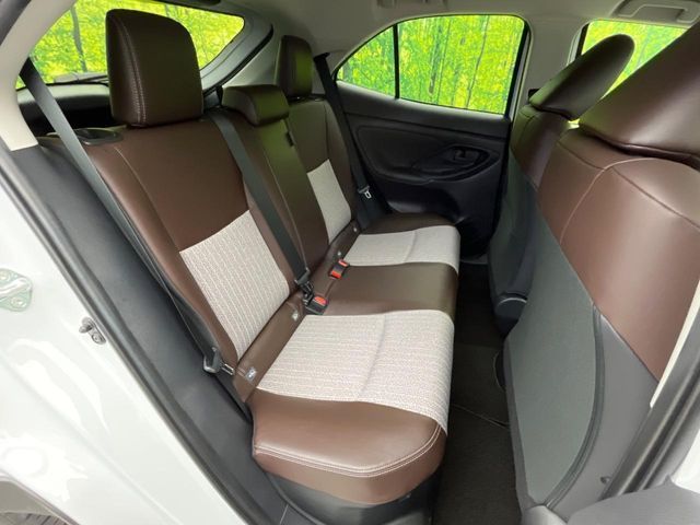 TOYOTA YARIS CROSS HYBRID 2022