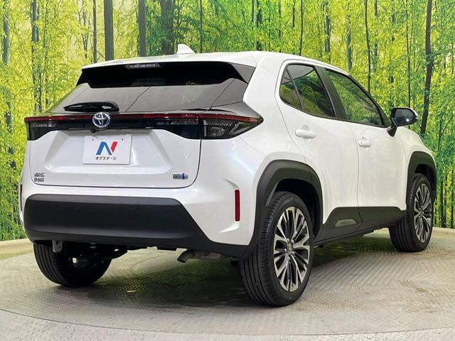 TOYOTA YARIS CROSS HYBRID 2022