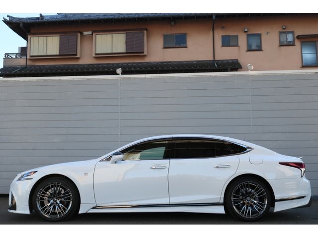 TOYOTA LEXUS LS500 2019