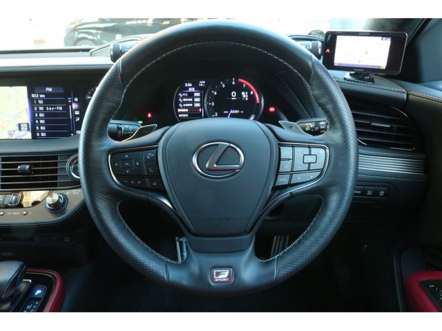 TOYOTA LEXUS LS500 2019