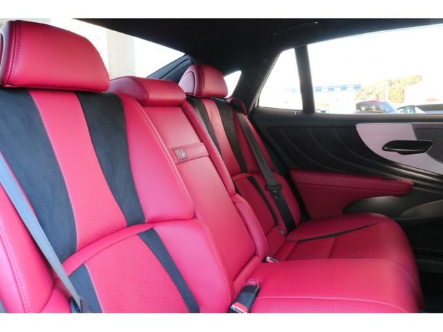 TOYOTA LEXUS LS500 2019