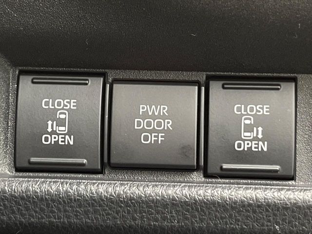 TOYOTA SIENTA HYBRID 2024