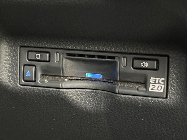 TOYOTA SIENTA HYBRID 2024