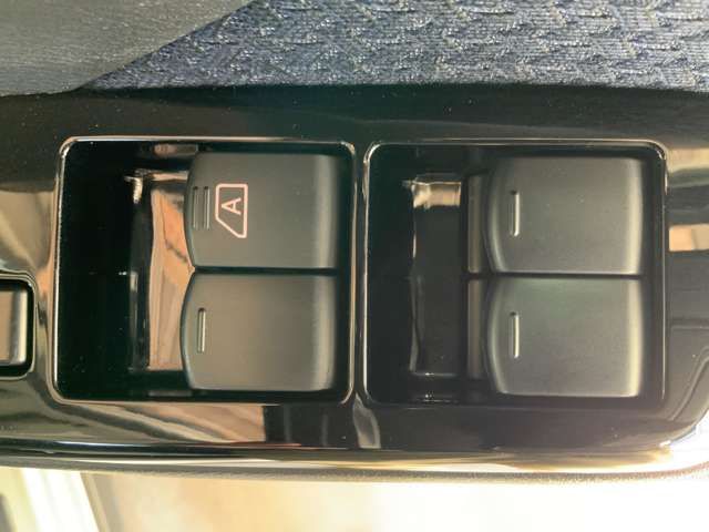 MITSUBISHI ek X 4WD 2019