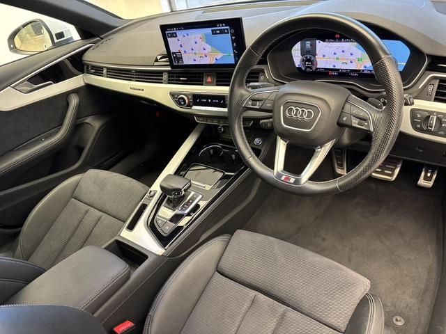 AUDI AUDI A4 AVANT 2023