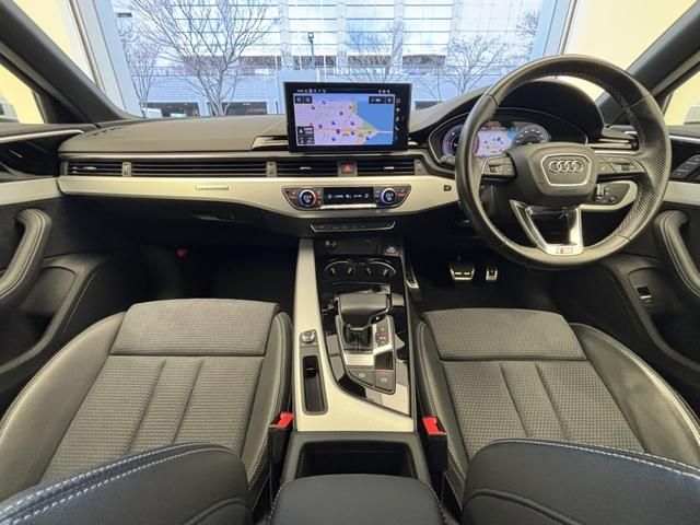 AUDI AUDI A4 AVANT 2023