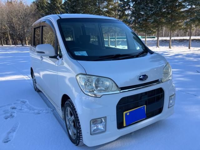 SUBARU LUCRA CUSTOM 4WD 2010