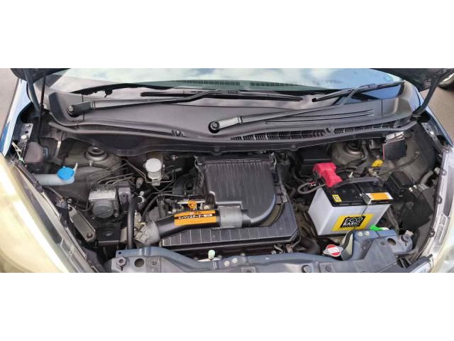 SUZUKI SOLIO 4WD 2011