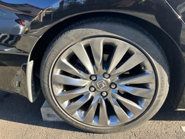 HONDA LEGEND HYBRID 2015