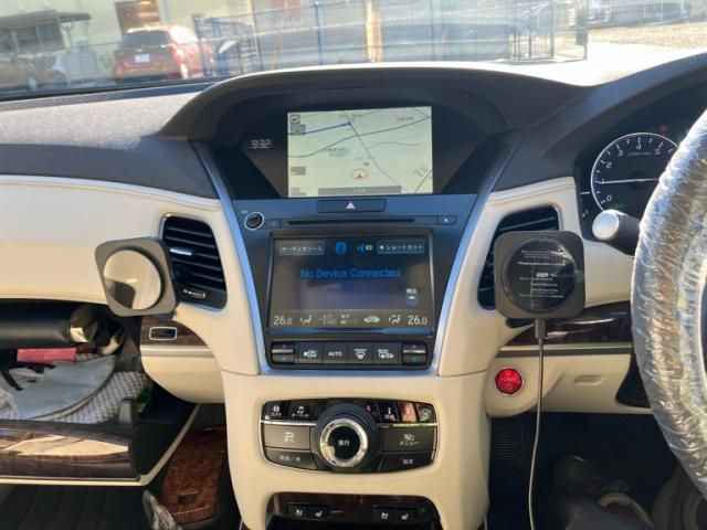 HONDA LEGEND HYBRID 2015