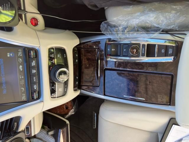 HONDA LEGEND HYBRID 2015