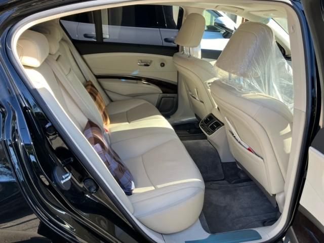 HONDA LEGEND HYBRID 2015