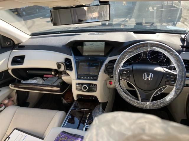 HONDA LEGEND HYBRID 2015