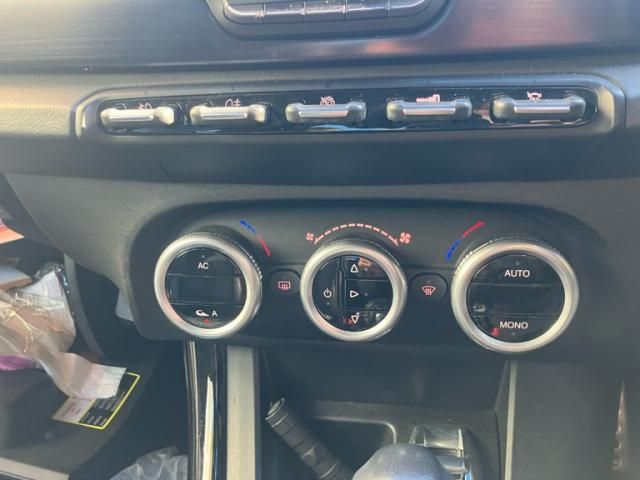 ALFAROMEO ALFAROMEO Giulietta 2012