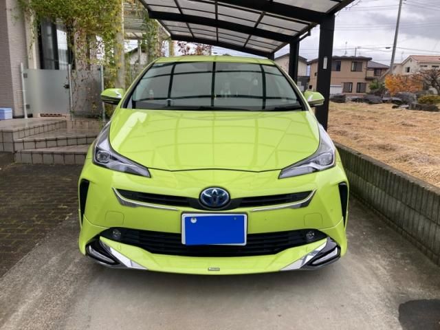TOYOTA PRIUS 2019
