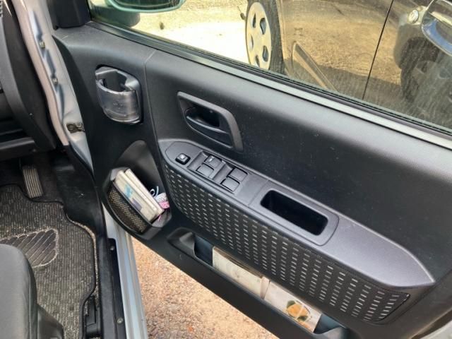 MITSUBISHI eK WAGON 2005