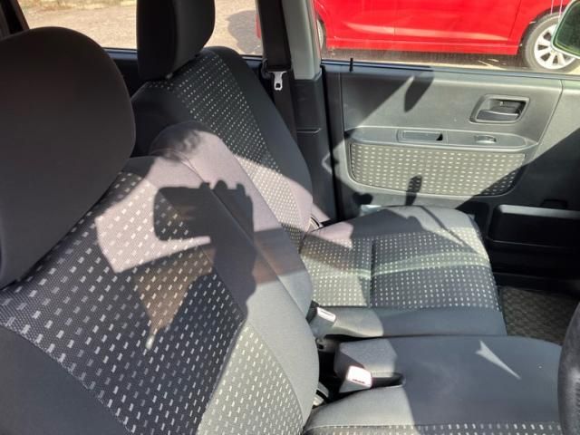 MITSUBISHI eK WAGON 2005