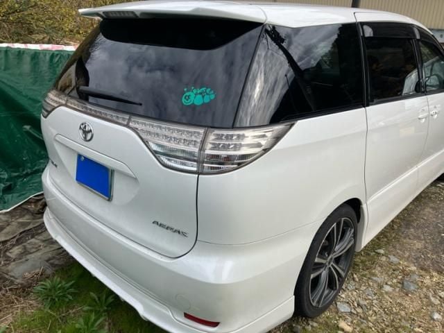 TOYOTA ESTIMA  4WD 2013