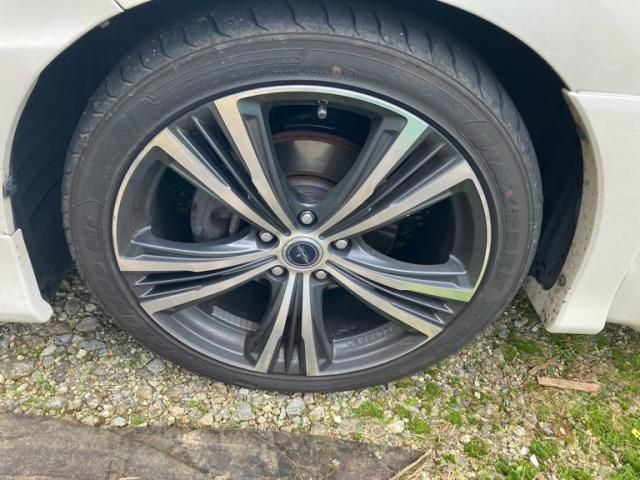 TOYOTA ESTIMA  4WD 2013