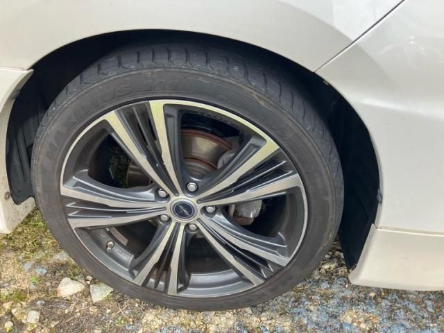 TOYOTA ESTIMA  4WD 2013