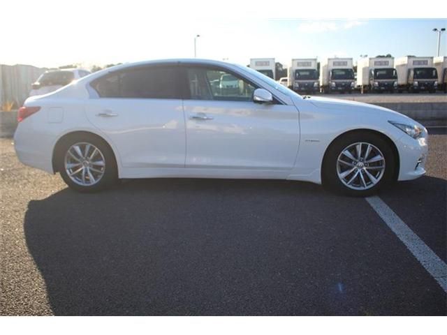 NISSAN SKYLINE HYBRID 2014