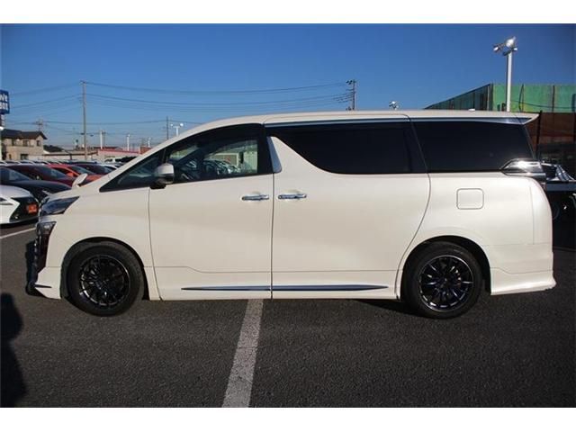 TOYOTA VELLFIRE 2018