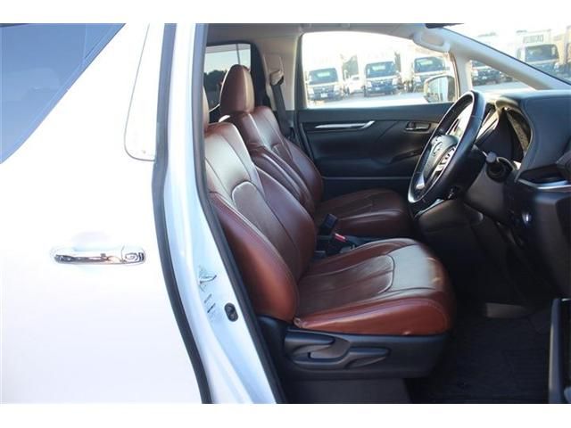 TOYOTA VELLFIRE 2018