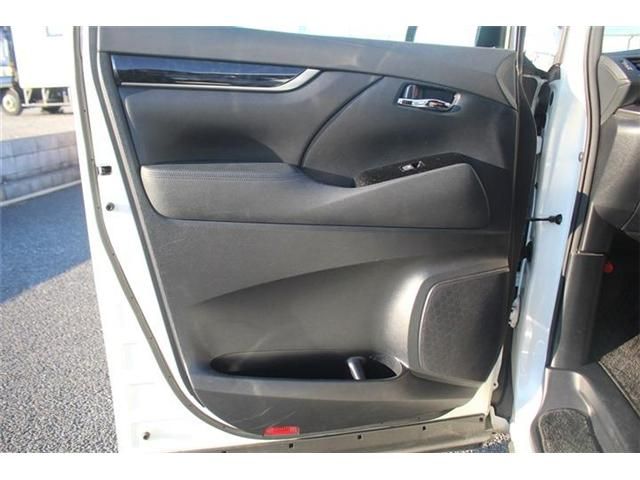 TOYOTA VELLFIRE 2018