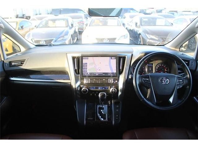 TOYOTA VELLFIRE 2018