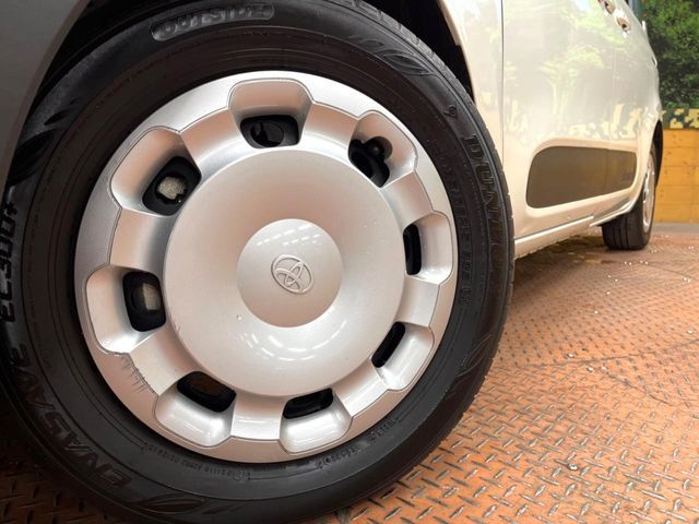 TOYOTA SIENTA HYBRID 2023