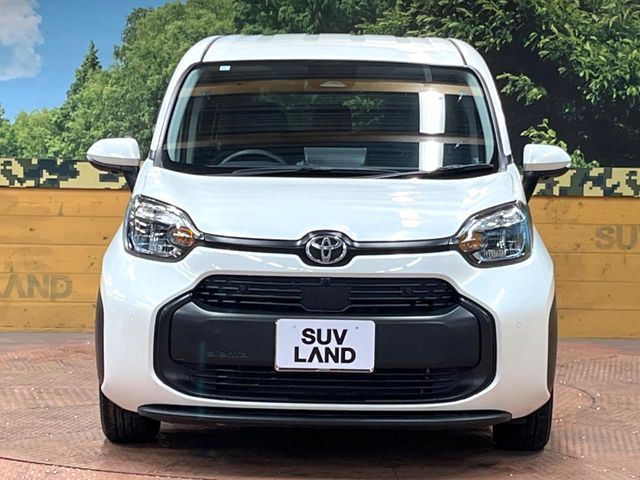 TOYOTA SIENTA HYBRID 2023