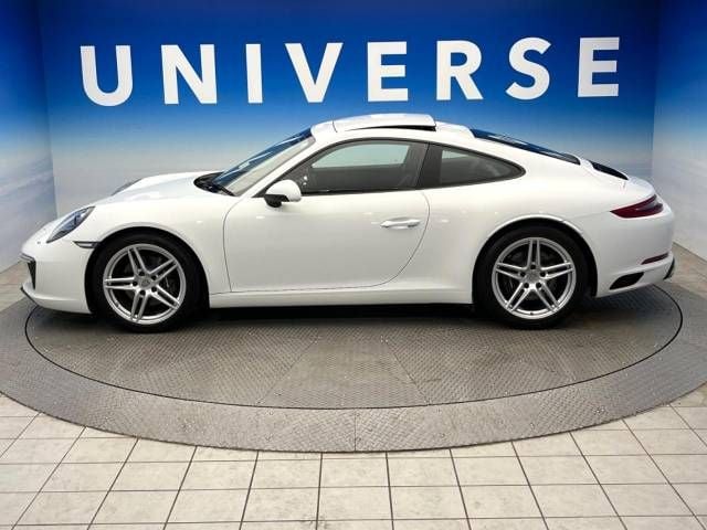 PORSCHE PORSCHE 911 2016