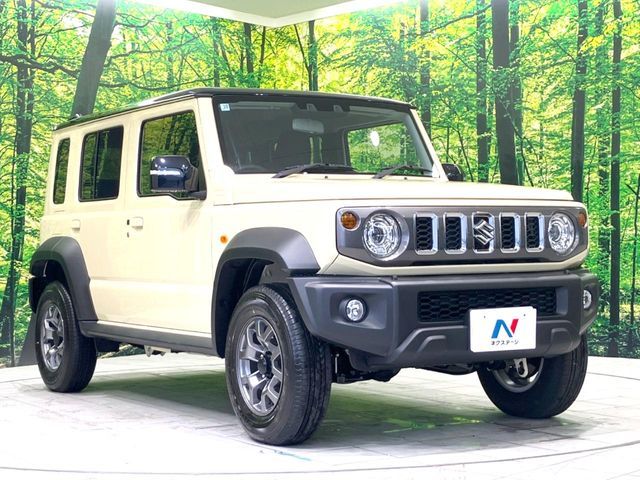 SUZUKI JIMNY NOMADE 2025