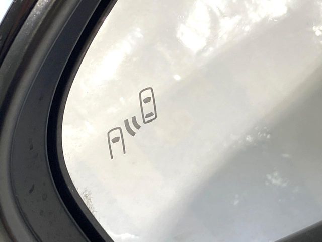 TOYOTA YARIS CROSS 2025