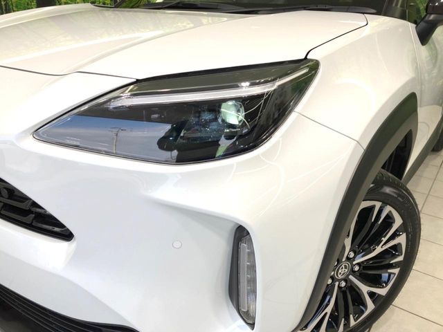 TOYOTA YARIS CROSS 2025