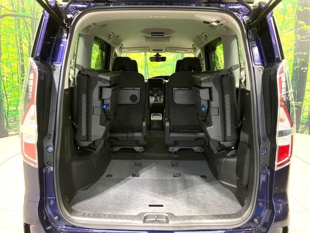 NISSAN SERENA  WG 2022