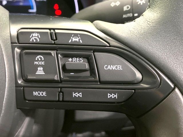 TOYOTA YARIS CROSS HYBRID 2024