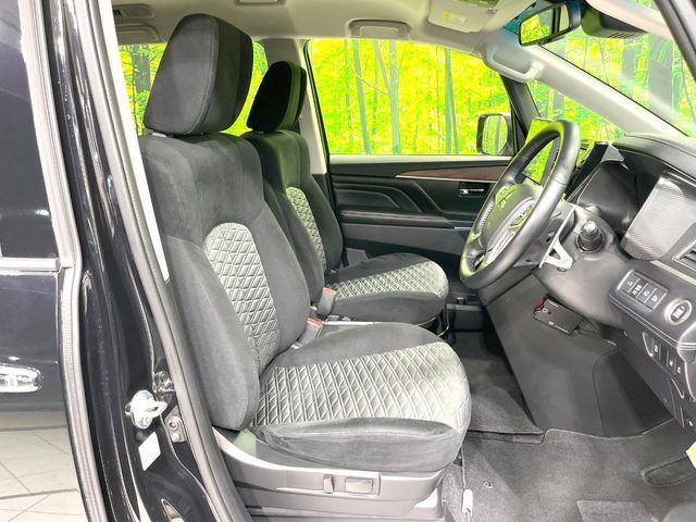 MITSUBISHI DELICA D:5 4WD 2023