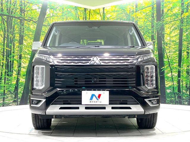 MITSUBISHI DELICA D:5 4WD 2023