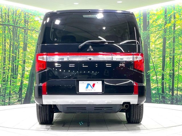 MITSUBISHI DELICA D:5 4WD 2023